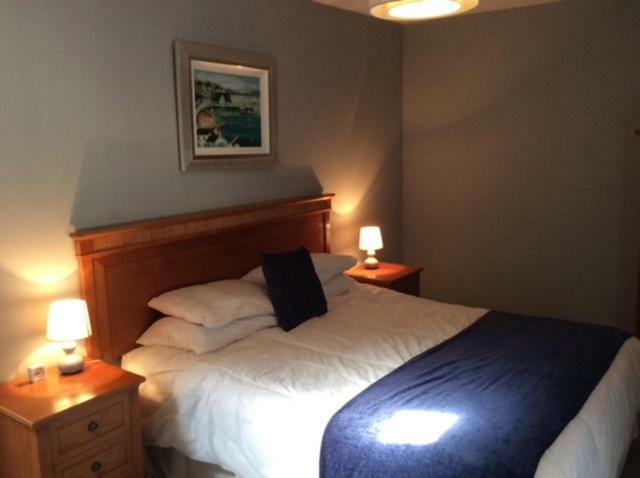Fletcher Coach House Pendine Bagian luar foto