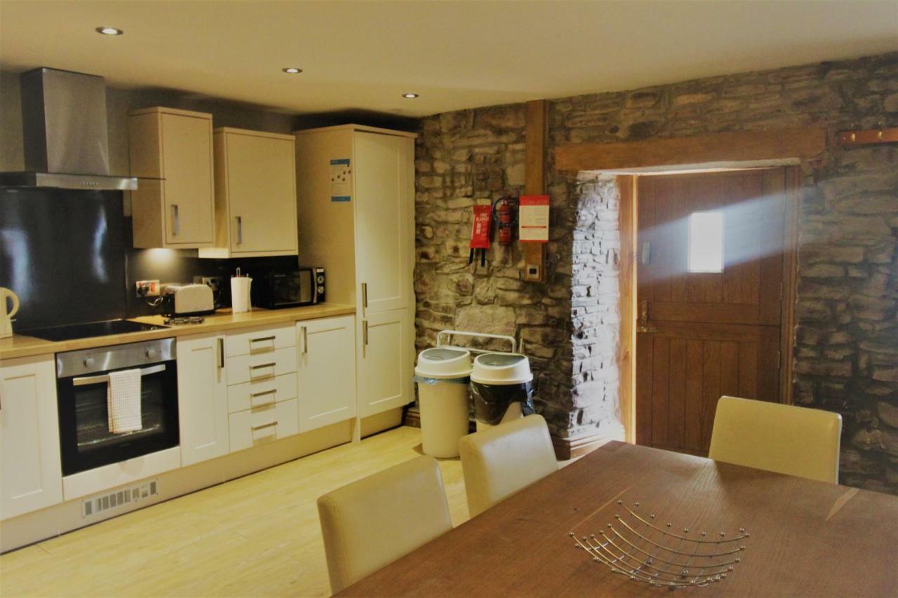 Fletcher Coach House Pendine Bagian luar foto